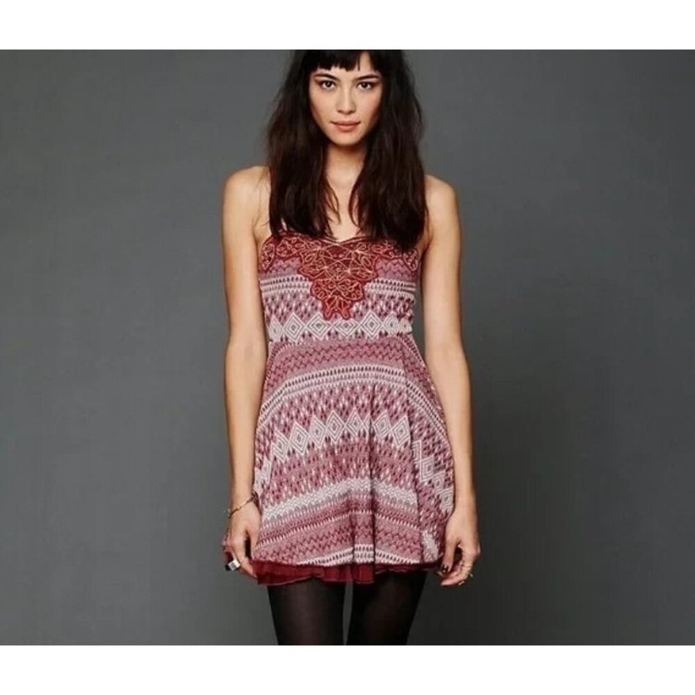 Free People Mini Dress Size Large Chevron Knit Fit & Flare Beaded Sweetheart